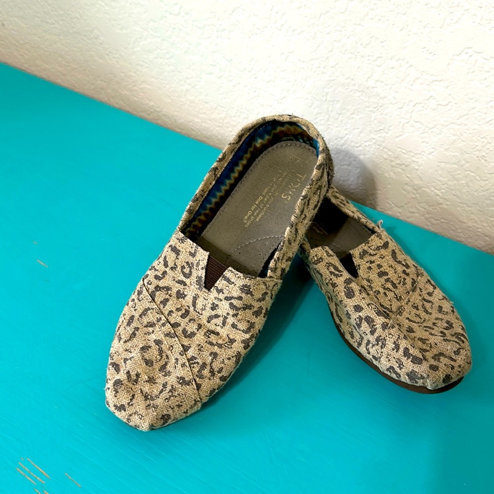Toms Alpargata, tan leopard print, woman’s 7.5